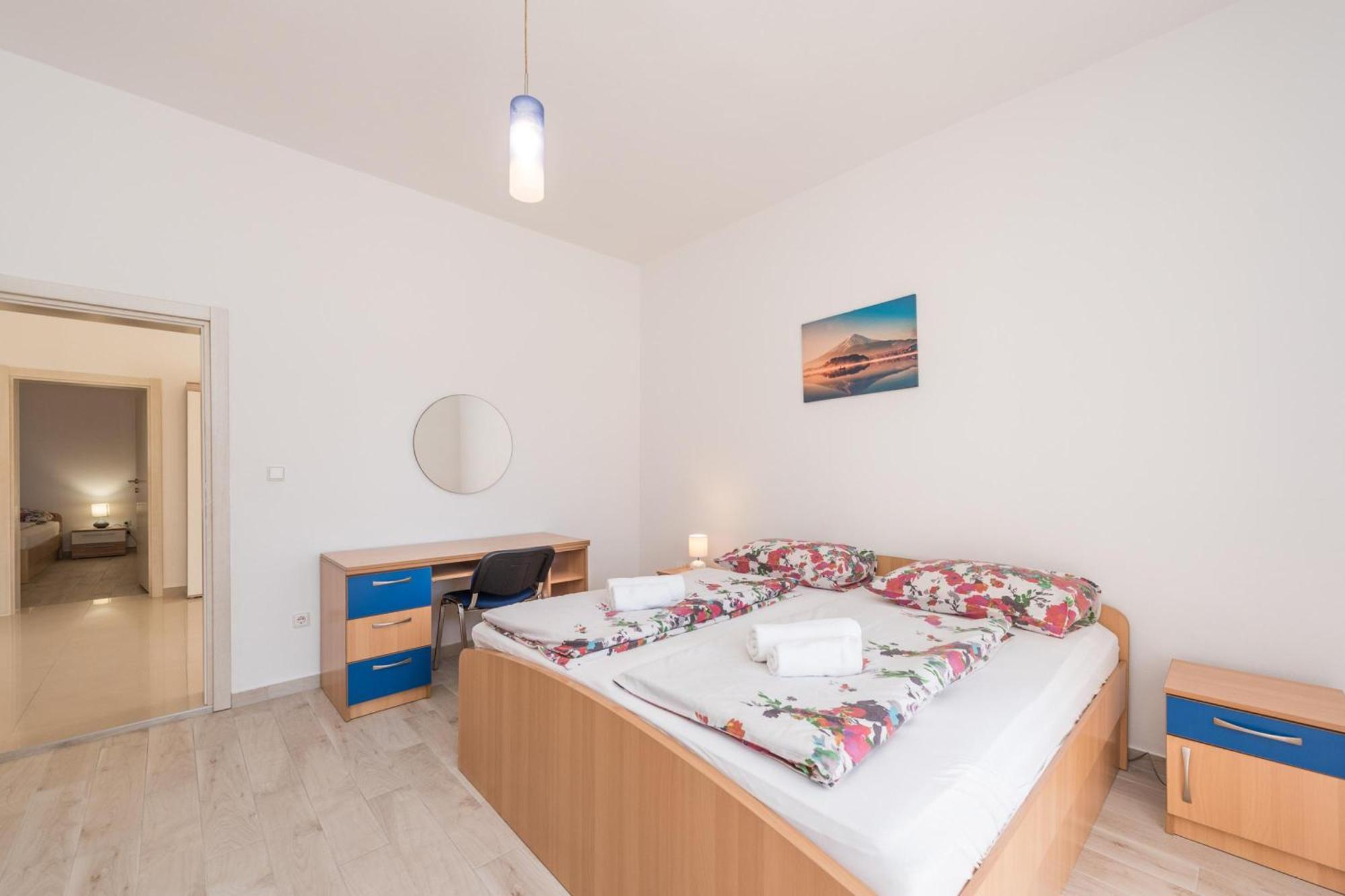 Family Friendly Pool House Ana - Happy Rentals Bibinje Exteriér fotografie